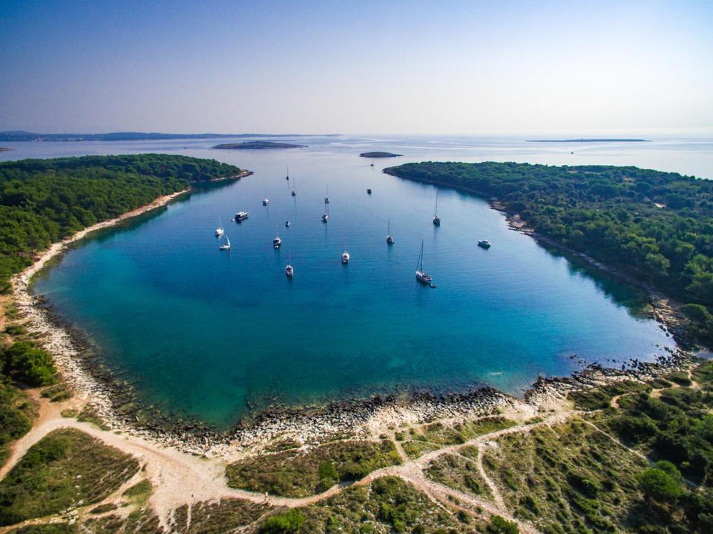 Apartman Yacht Medulin Exteriör bild