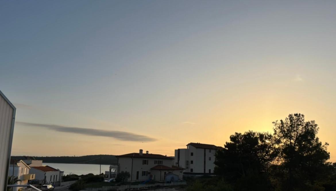 Apartman Yacht Medulin Exteriör bild