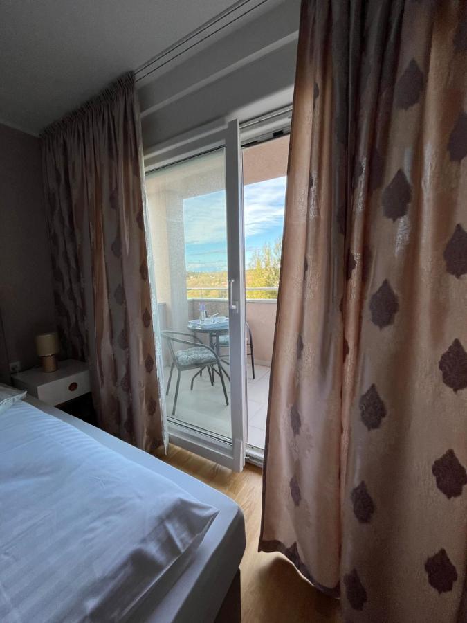 Apartman Yacht Medulin Exteriör bild