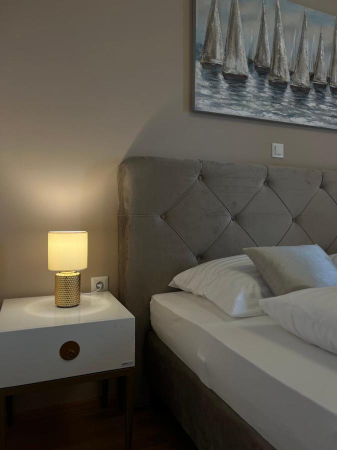 Apartman Yacht Medulin Exteriör bild